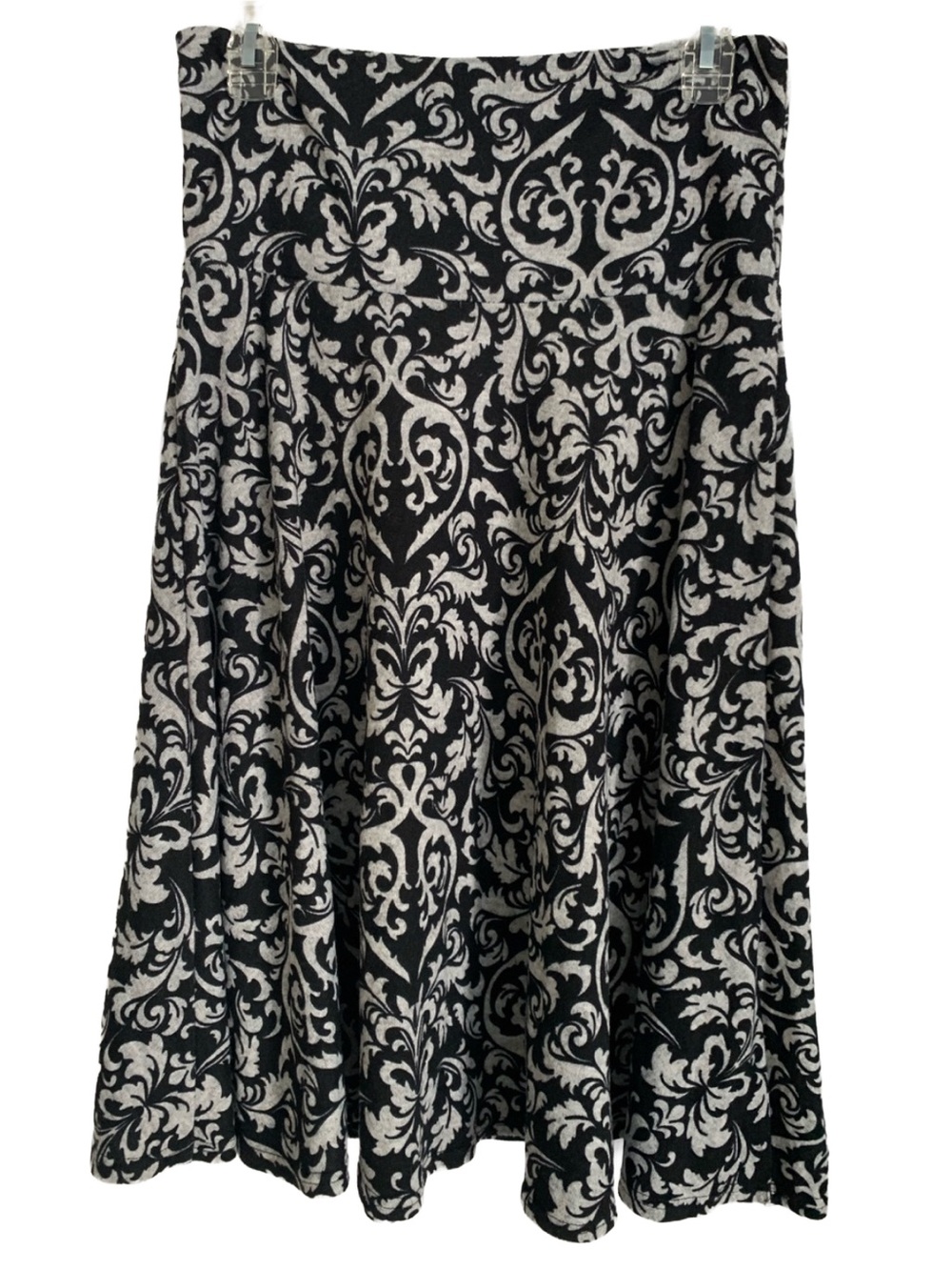 DRESS BARN Women’s Black Gray Print Brushed Pull On Elastic Waist Unlined Skirt